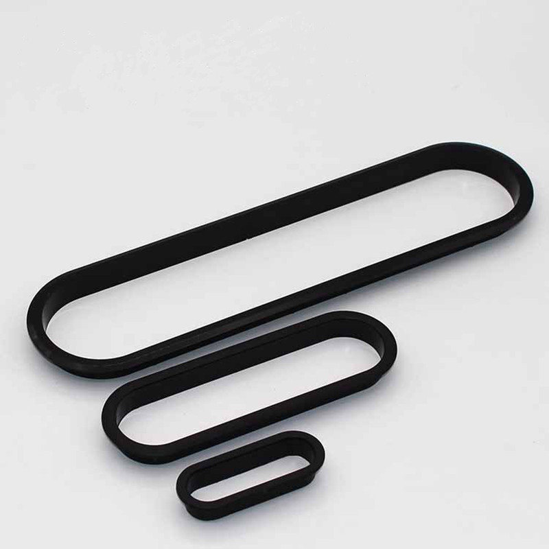 2 pezzi passacavo ovale in pla - Furniture Hardware Outlet recensione e prezzo